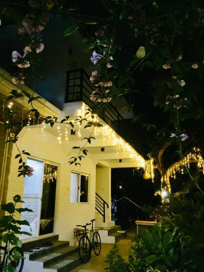 Location One Eighty Bed and Breakfast Bangcusay Buitenkant foto