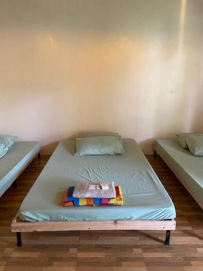Location One Eighty Bed and Breakfast Bangcusay Buitenkant foto